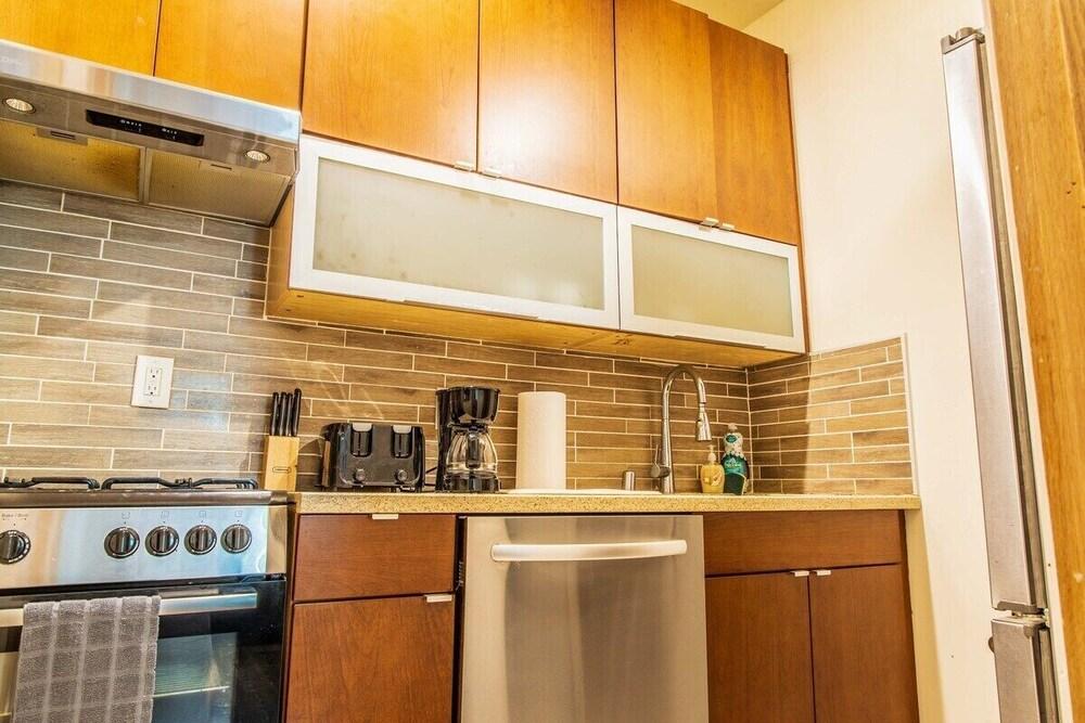 Cozy Fremont Studio With King Bed