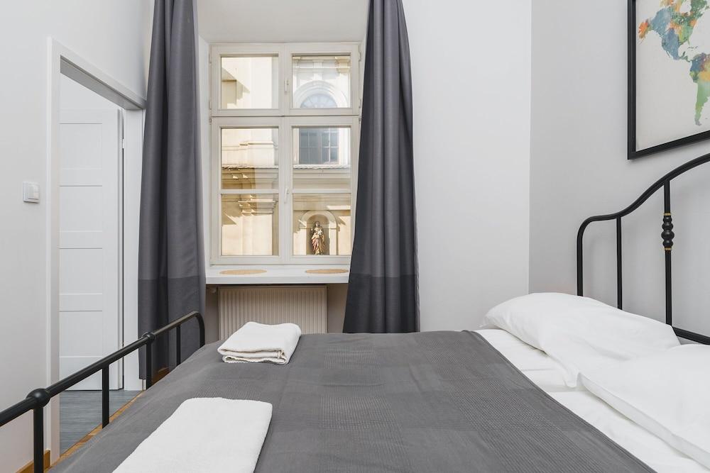 AT Krakow Apartments