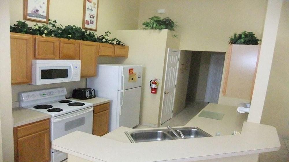 Ref 12 Modern 4 Bed 3 Bath Villa With Private Pool Disney