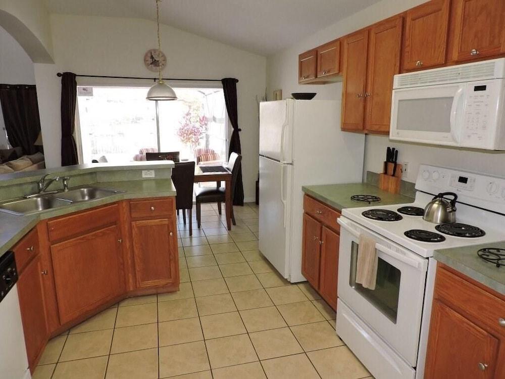 Ref 19 Modern 5 Bed Villa Sleeps 12 Private Pool