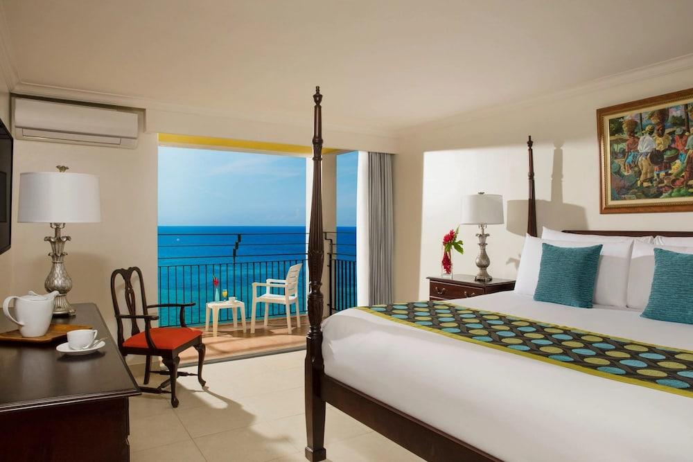 Sunset Beach Resort Spa and Waterpark