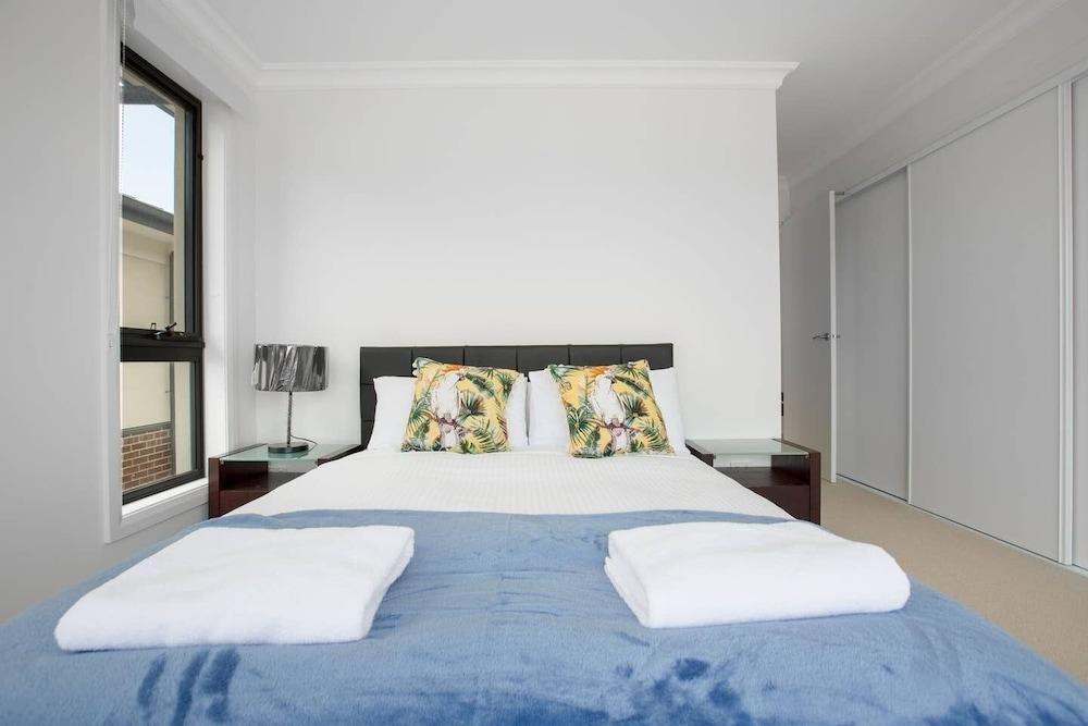 Captivating Large 4br@narre Warren