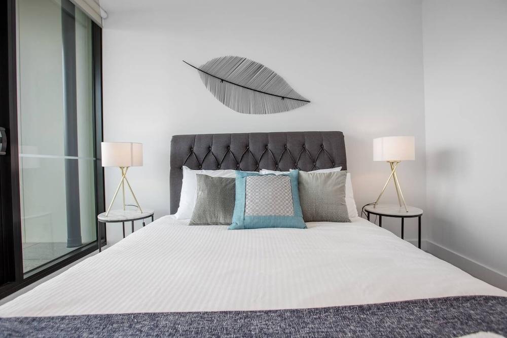 Delightful 2BR Riverview@docklands