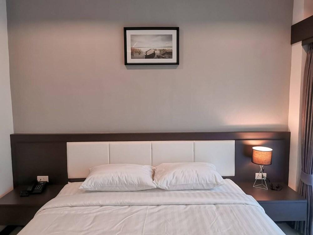 The Cottage Hotel Udon Thani