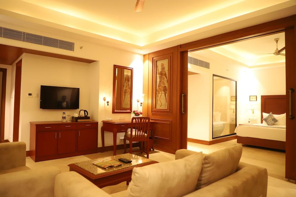 Hotel Chandela Khajuraho