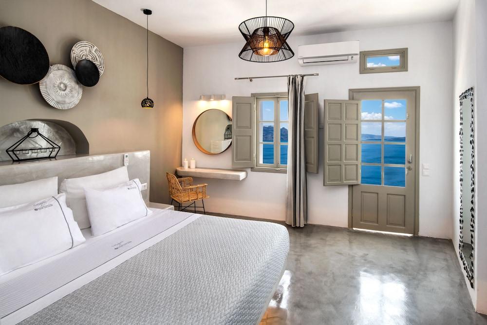 Kaleidoscope Oia Suites