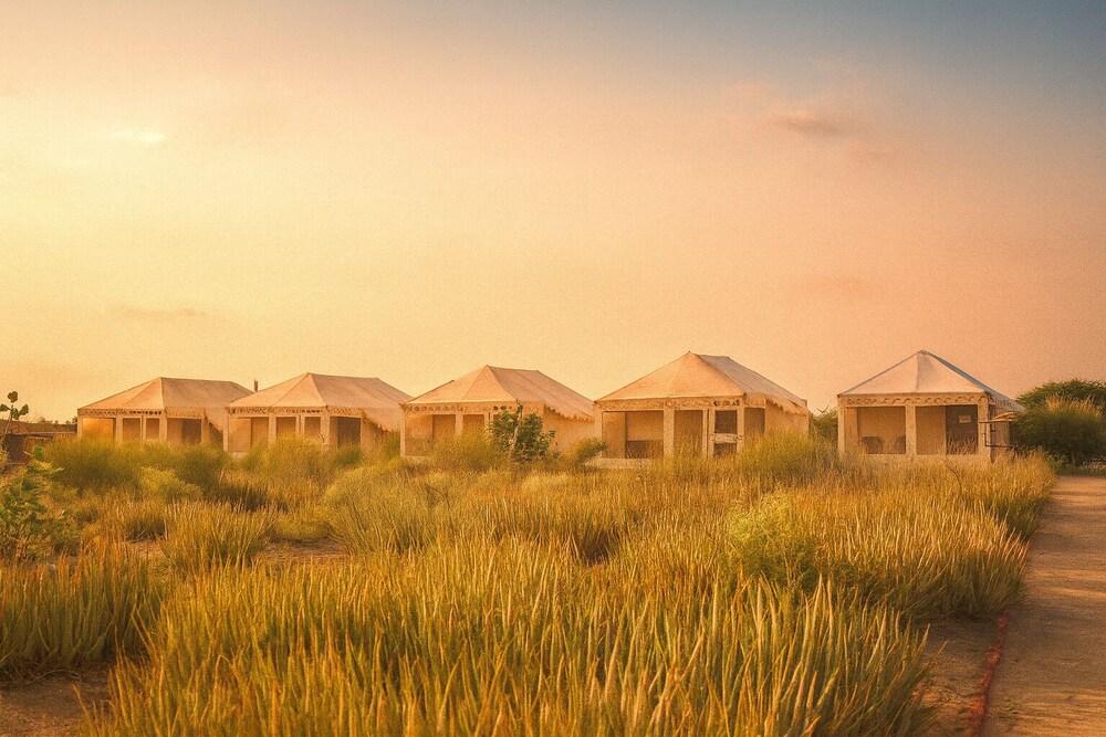 Desert Springs Resorts