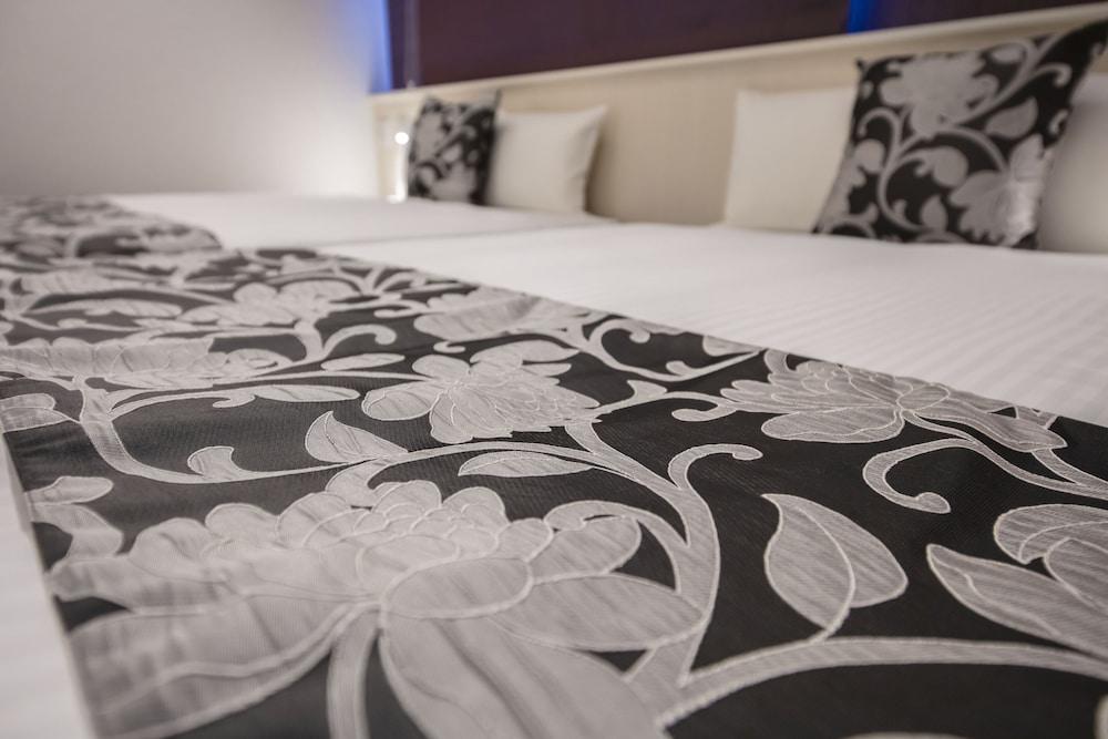 Grand Base Okayama Ekimae