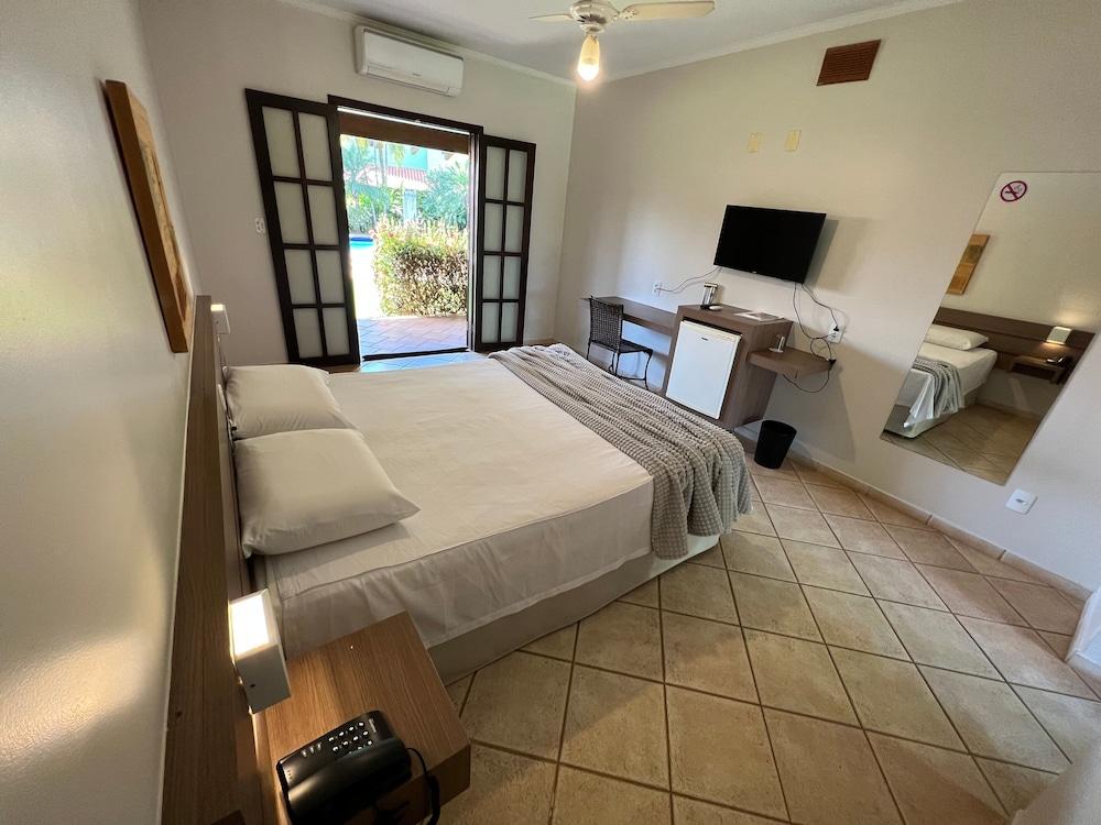 Premier Garden Hotel