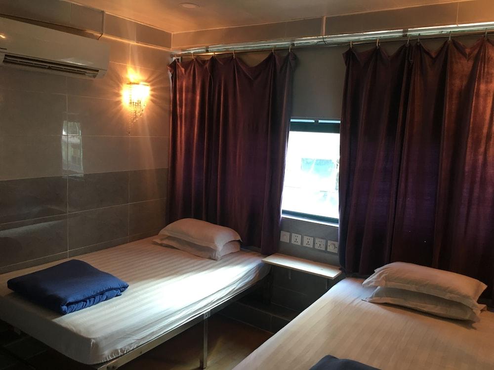 Oriental Pearl Hostel