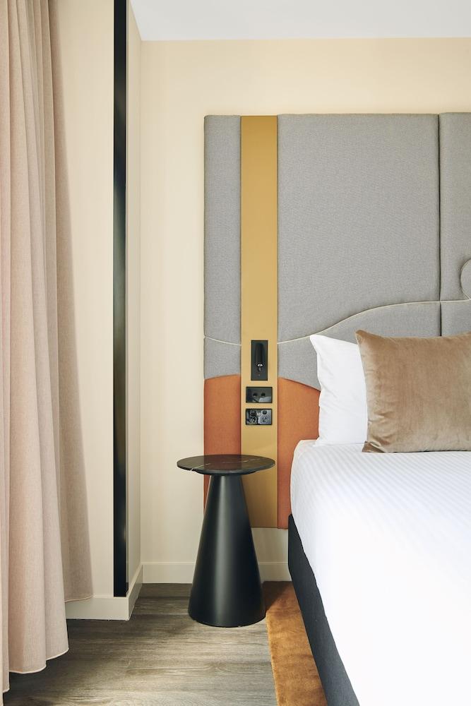 Quincy Hotel Melbourne