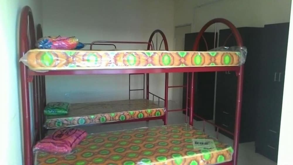 Dorm Melati Pak Abu - Hostel