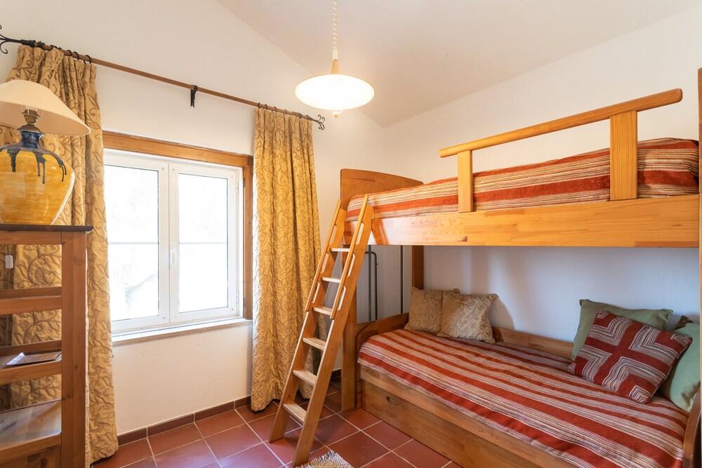 Rosa Estates: The Farmhouse & Stables