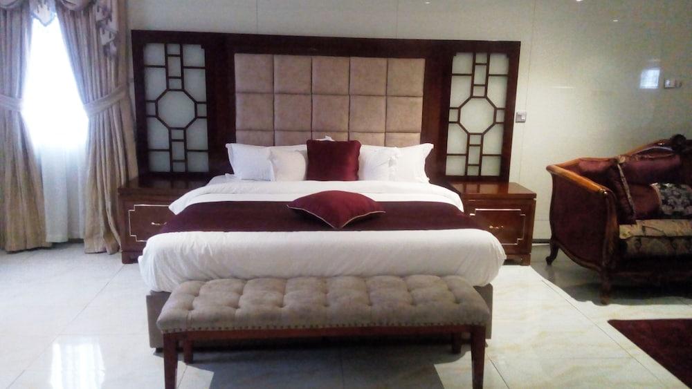 Royal Spring Palm Hotel & Apartments