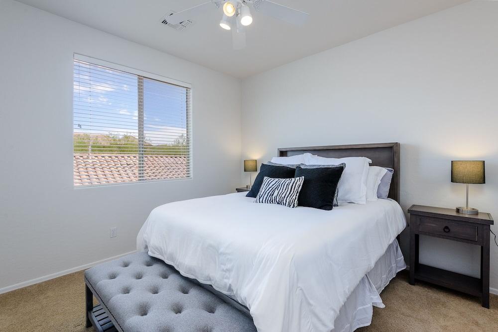 Casa Gamble 5 Bedroom Home by RedAwning