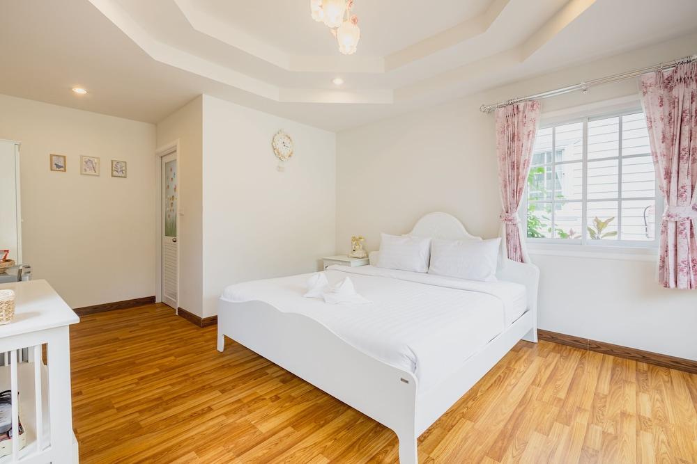 Sakarin Valley Resort & Restaurant