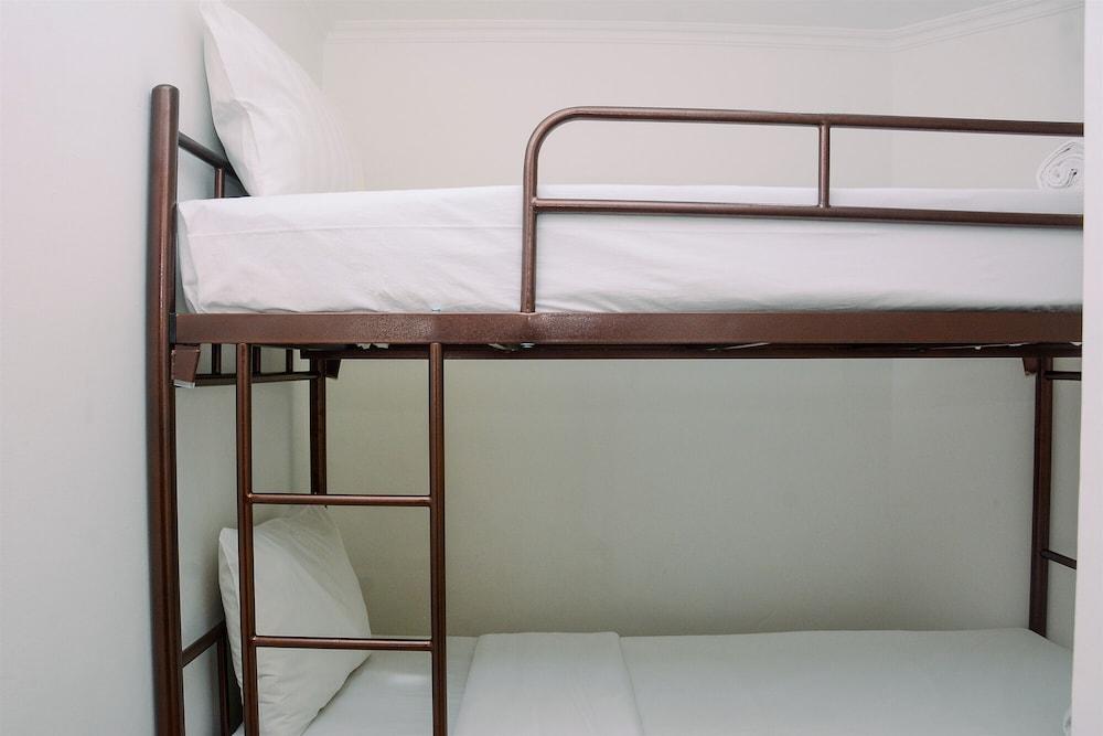 Comfortable 2BR Green Central City Apartment