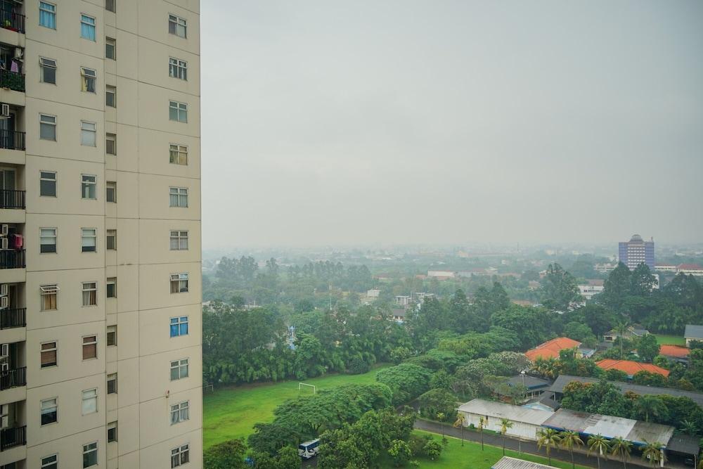 Minimalist Style Studio Ayodhya Apartment