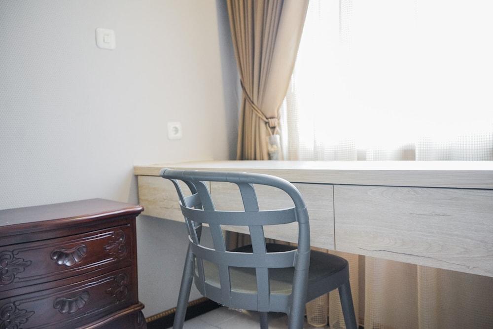 Relaxing and Tidy Studio Apartment at Ayodhya Residences