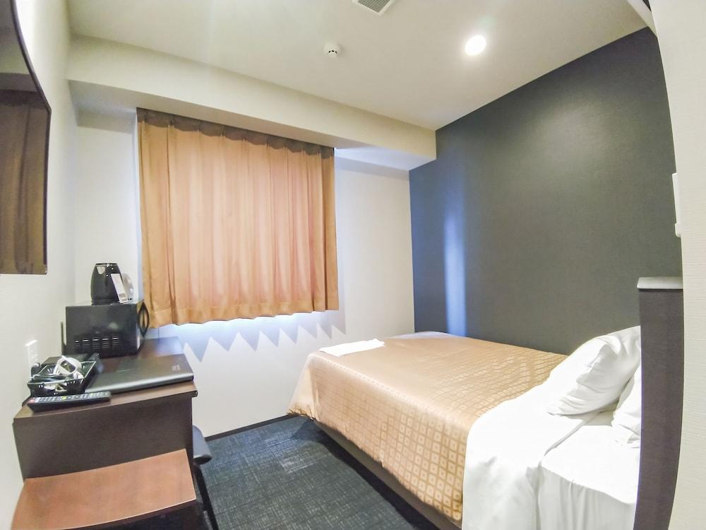 Hotel Livemax Kokura-ekimae