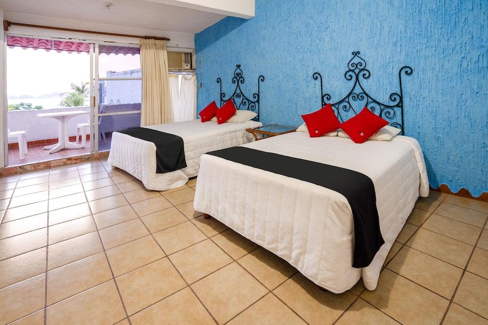 Capital O Pacific Paradise, Acapulco