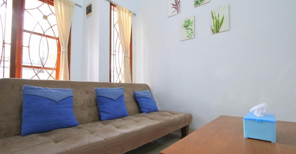 D'Java Homestay Seturan by The GrandJava