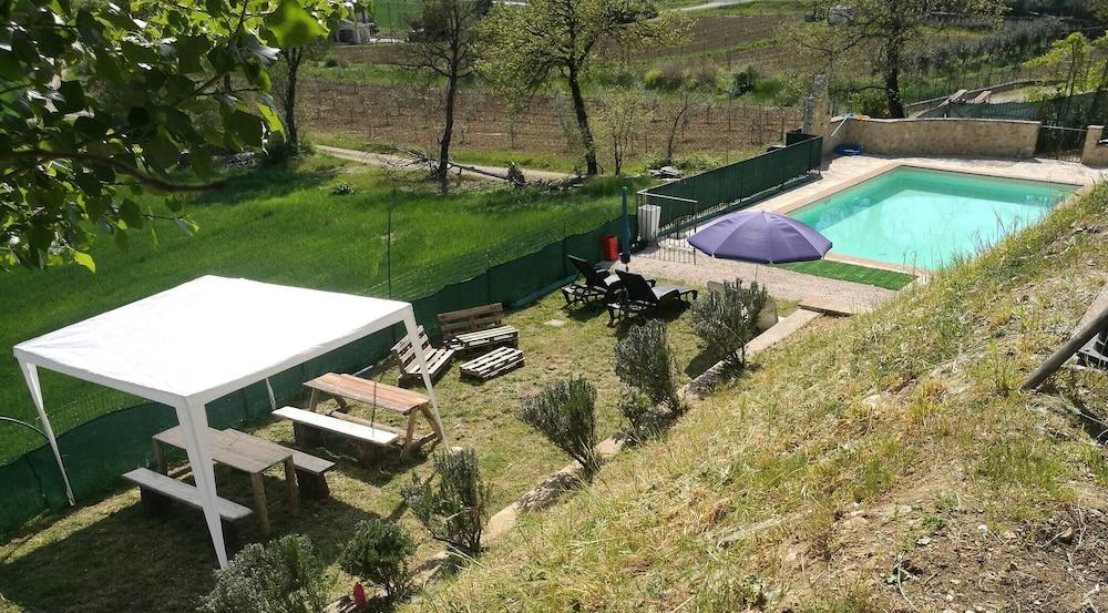 Room in Holiday House - Double Twin Room With Balcony Pool View