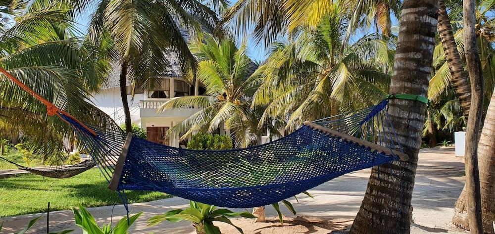 Mbv Hotel Annex Standard Bungalow