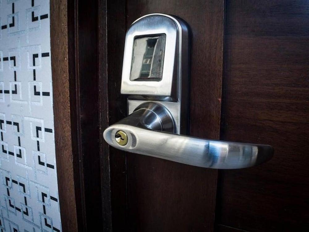 Room in Condo - Malecon Cozy - Premium Plus 12