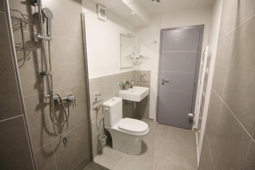 Alessio Premium Rooms