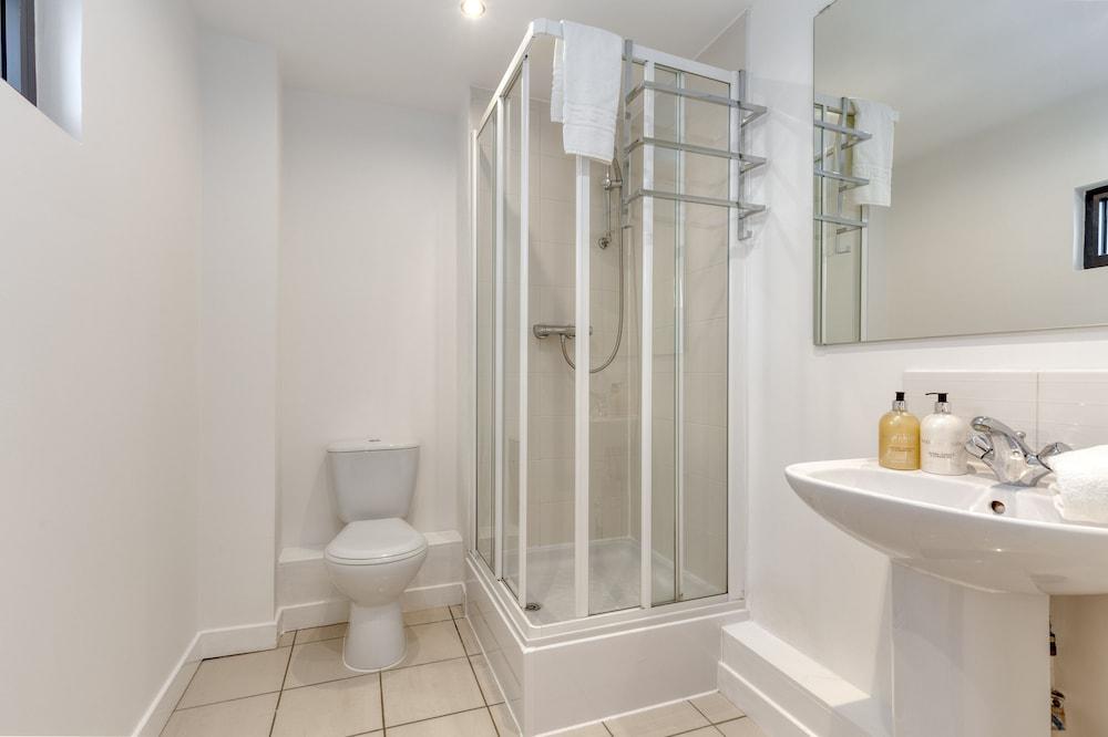 Riverview Apartments