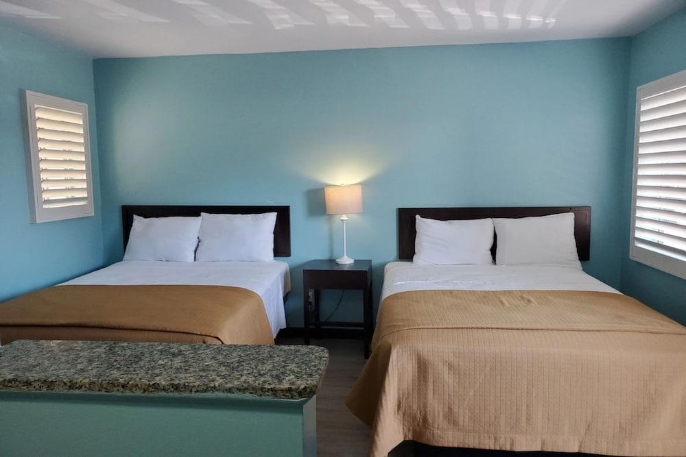 NOHO Hotel Hollywood LA