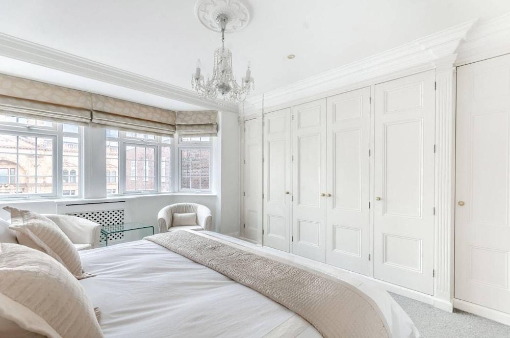 Inviting 2-bed Apartment in London