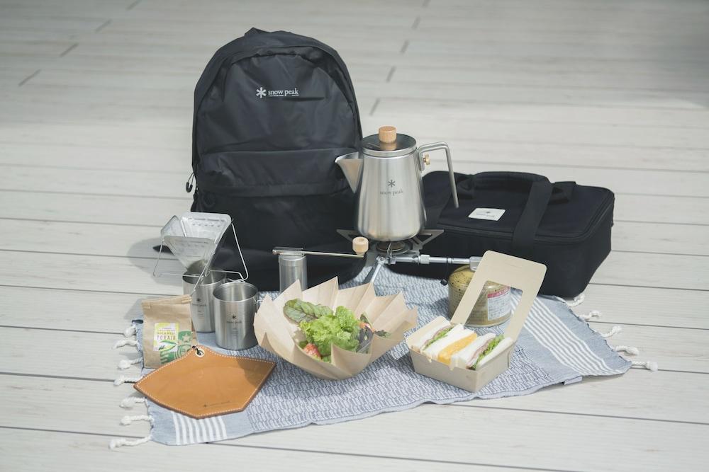 Snow Peak LAND STATION HAKUBA