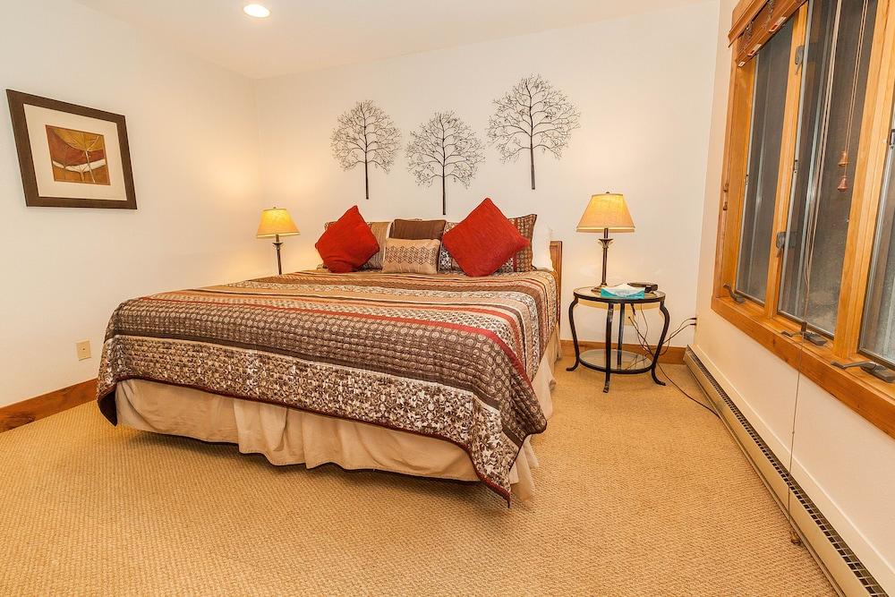 Willows #1714 by Summit County Mountain Retreats