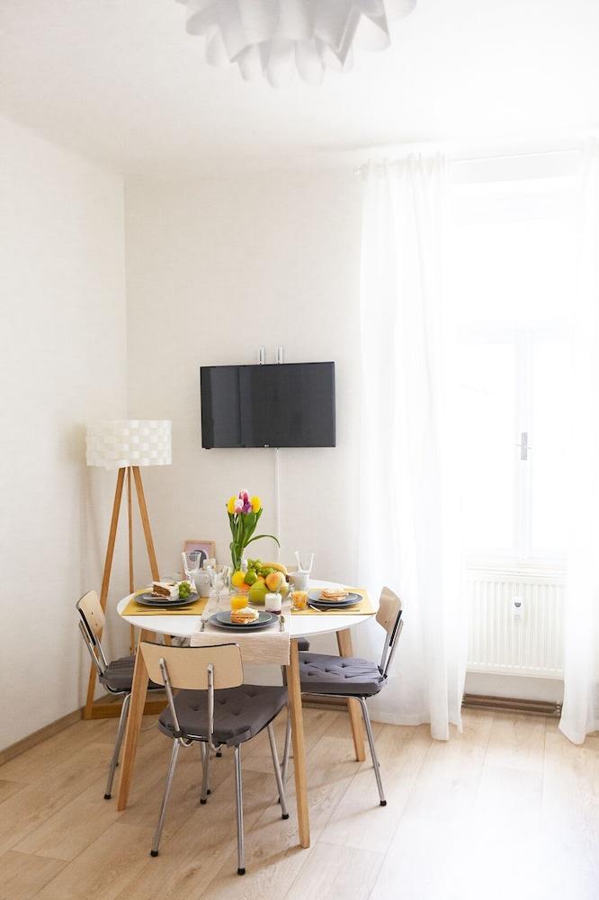 Prague Castle Apartment with garden