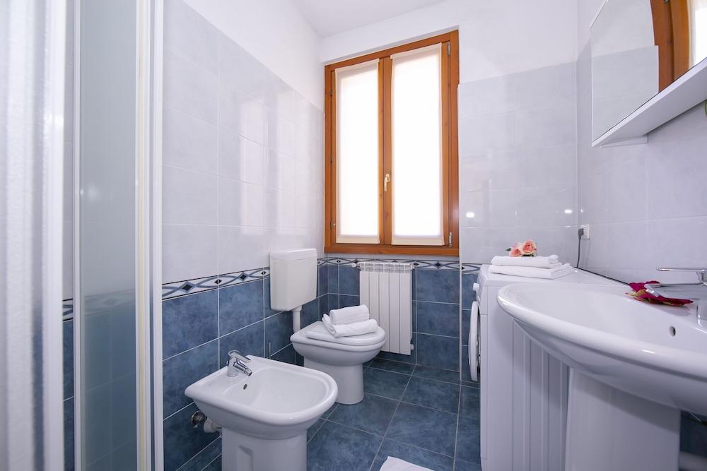 Fontana Del Lago Apt. 1