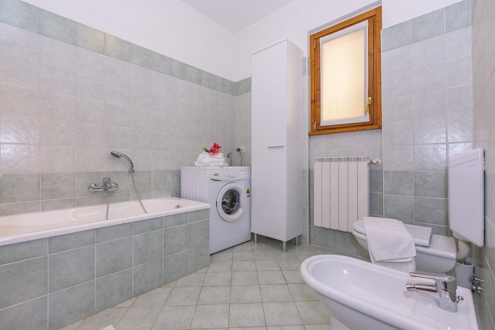 Fontana Del Lago Apt. 16