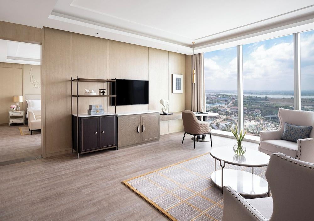 Langham Place Changsha