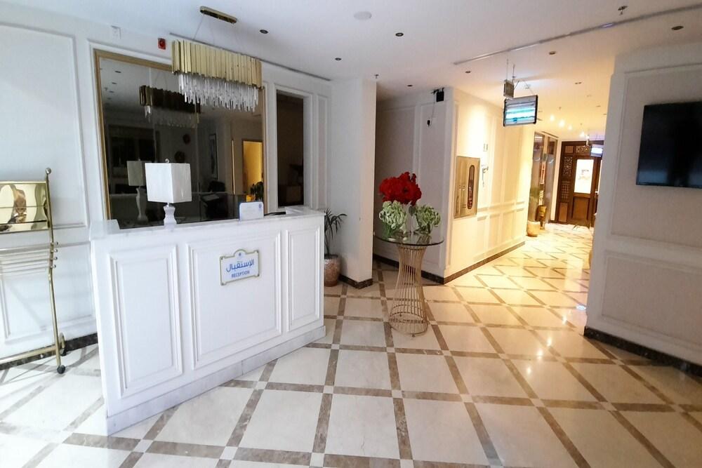 The Blue Rose Hotel - الورده الزرقاء للوحدات السكنيه