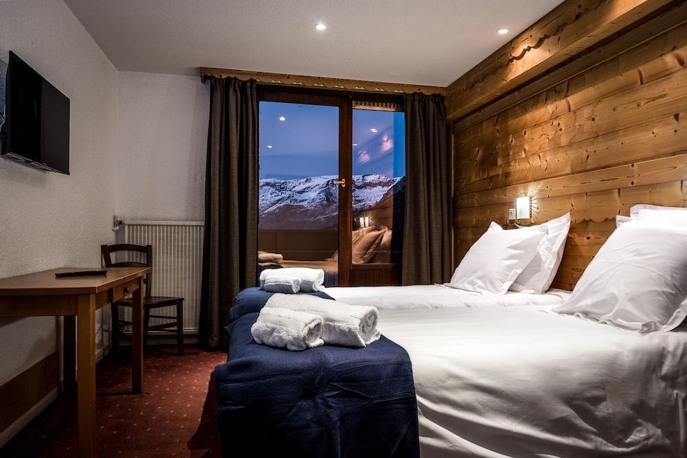 Curling Hôtel & Bar