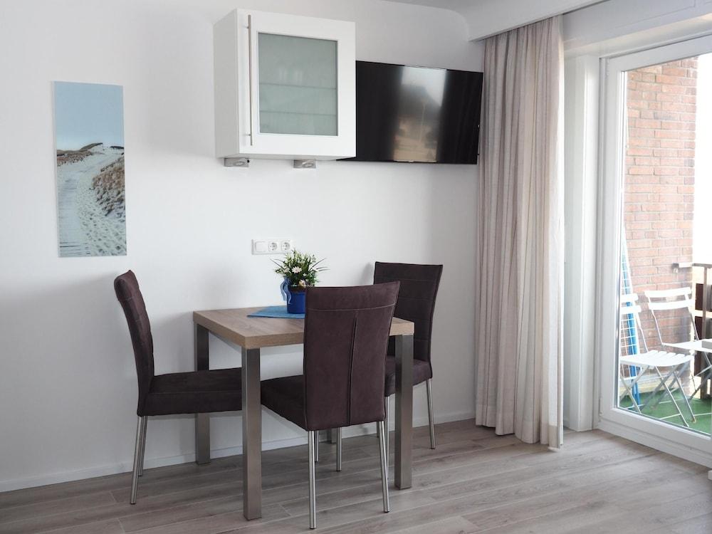 Am Hang 15 -seeblick- H15/008