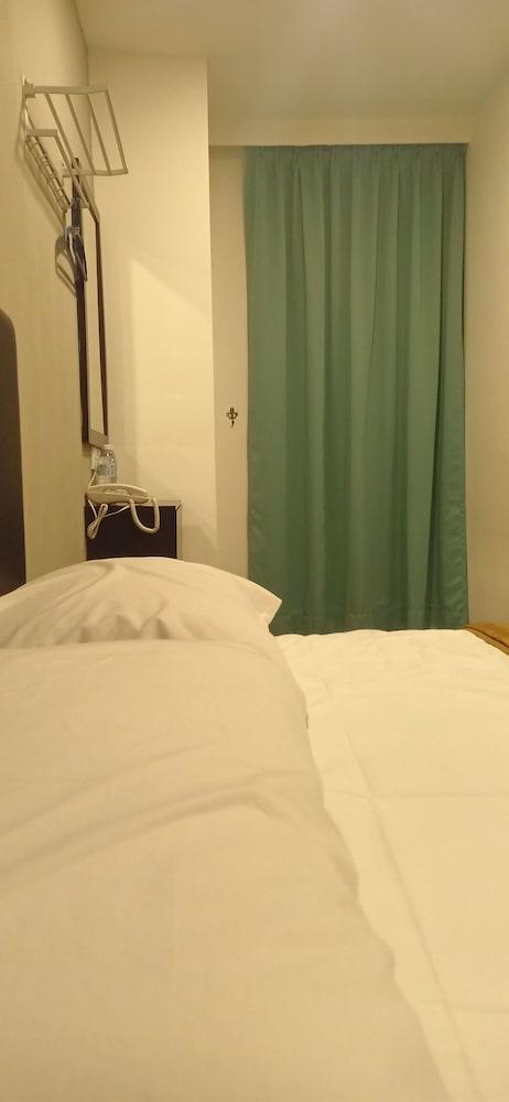 Belmorris Greentown Hotel