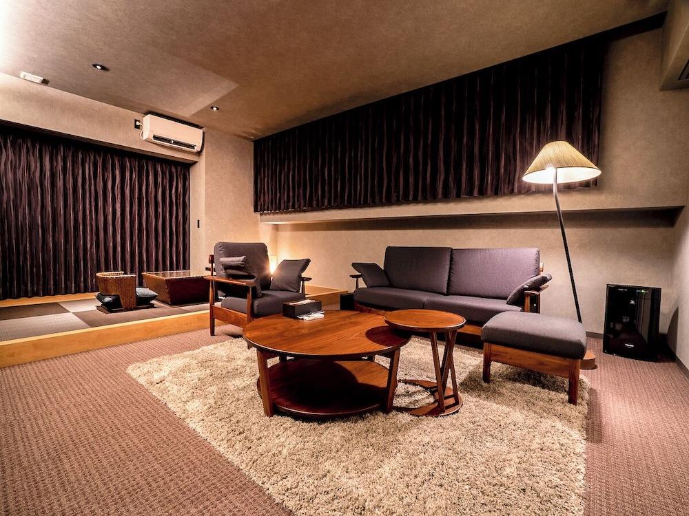 Randor Hotel Namba Osaka Suites