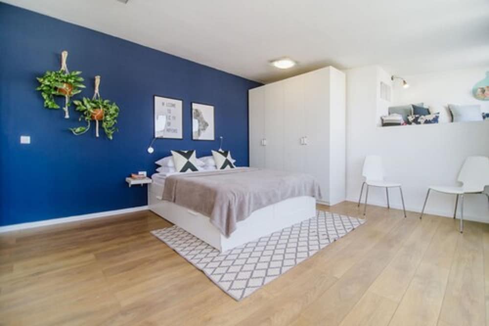 Ben Yehuda Rooftop Apartments