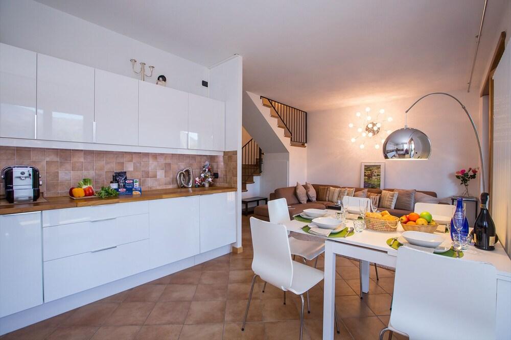 Residence degli Ulivi apt. 5A