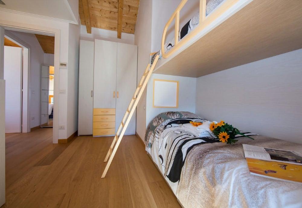 Paradiso del Lago B1