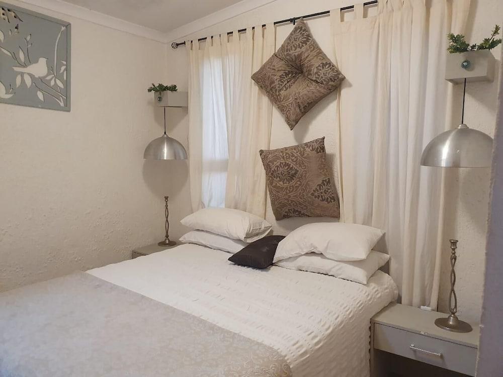 S-Cape Holiday Homes