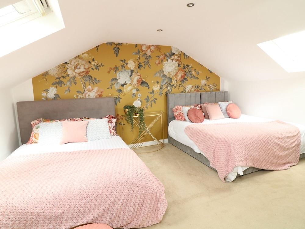 Glebe Farm 4br, Sleeps 11, Hot Tub, Pet Friendly