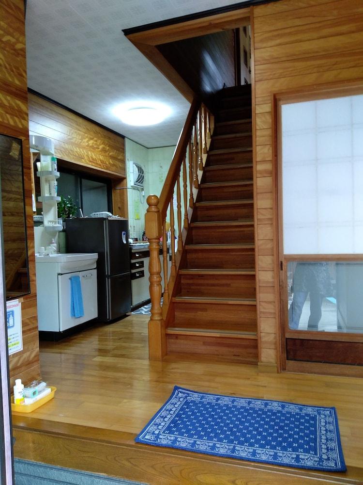 Nouka Minshuku Kajika